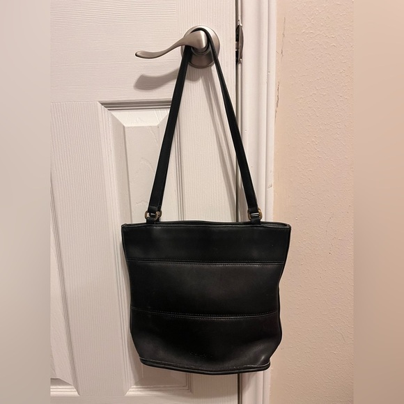 Vintage Coach Tribeca Black Leather Structured Shoulder Bag - Picture 1 of 13